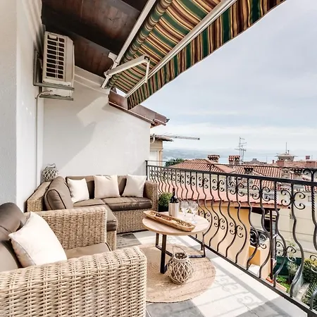 Luxury Regina Apartman *